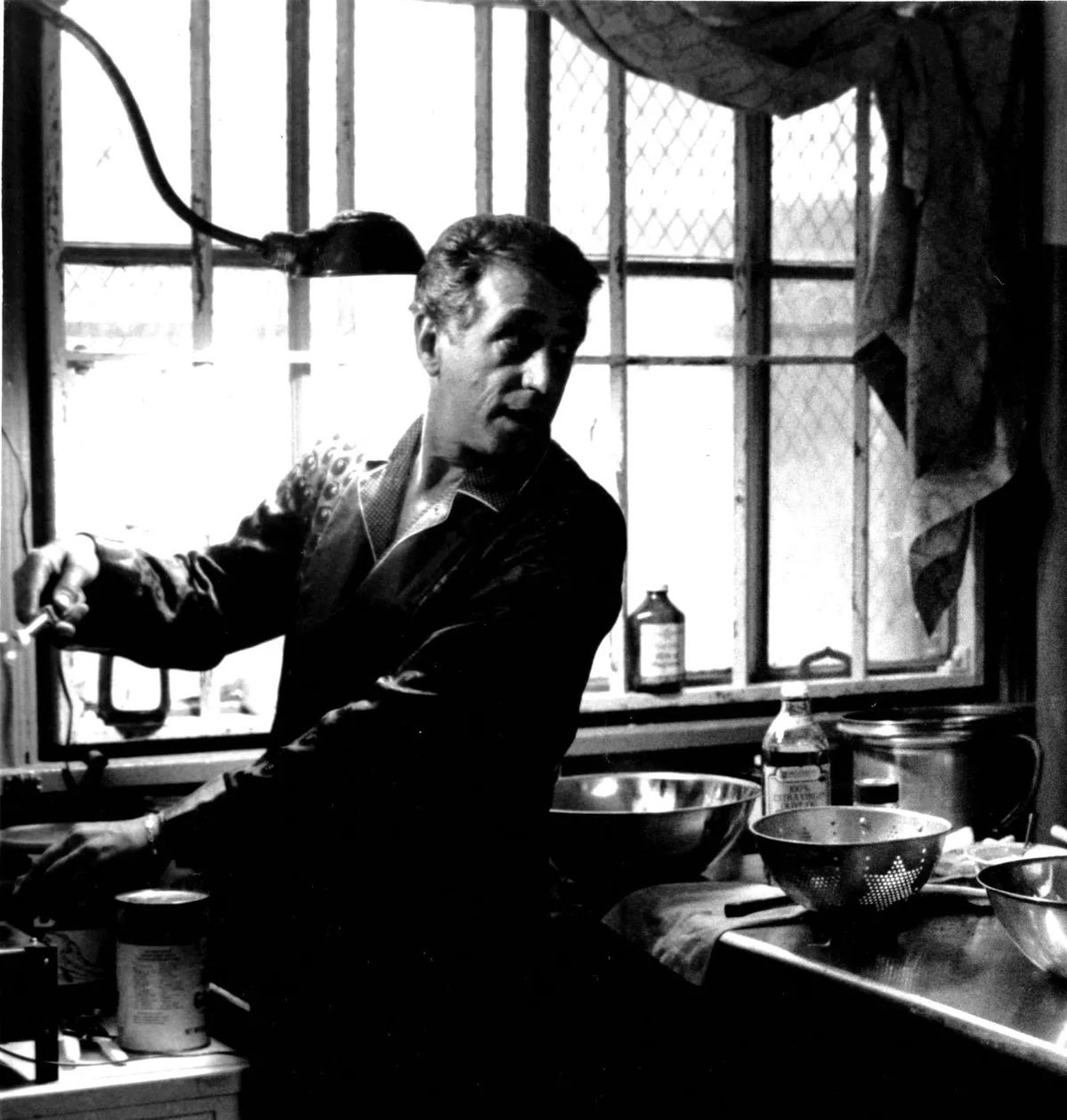 Frank Pellegrino Sr. at work in the kitchen at Rao's.